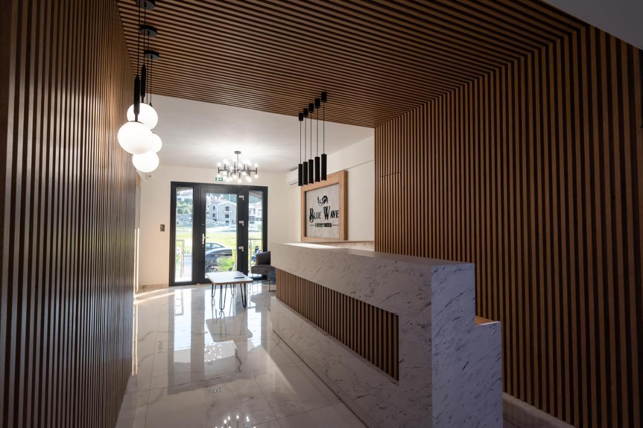Nea Iraklitsa Blue Wave Luxury Suites מראה חיצוני תמונה