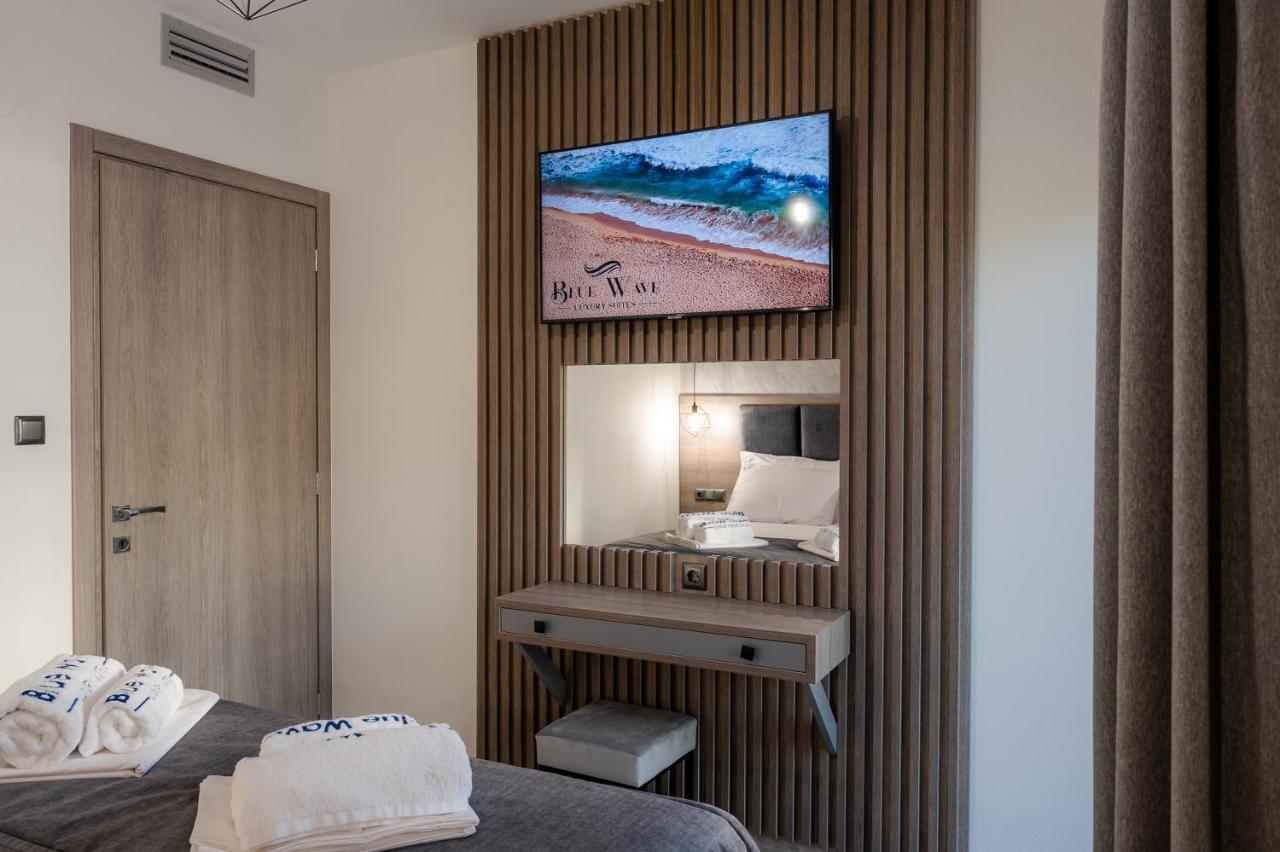 Nea Iraklitsa Blue Wave Luxury Suites מראה חיצוני תמונה