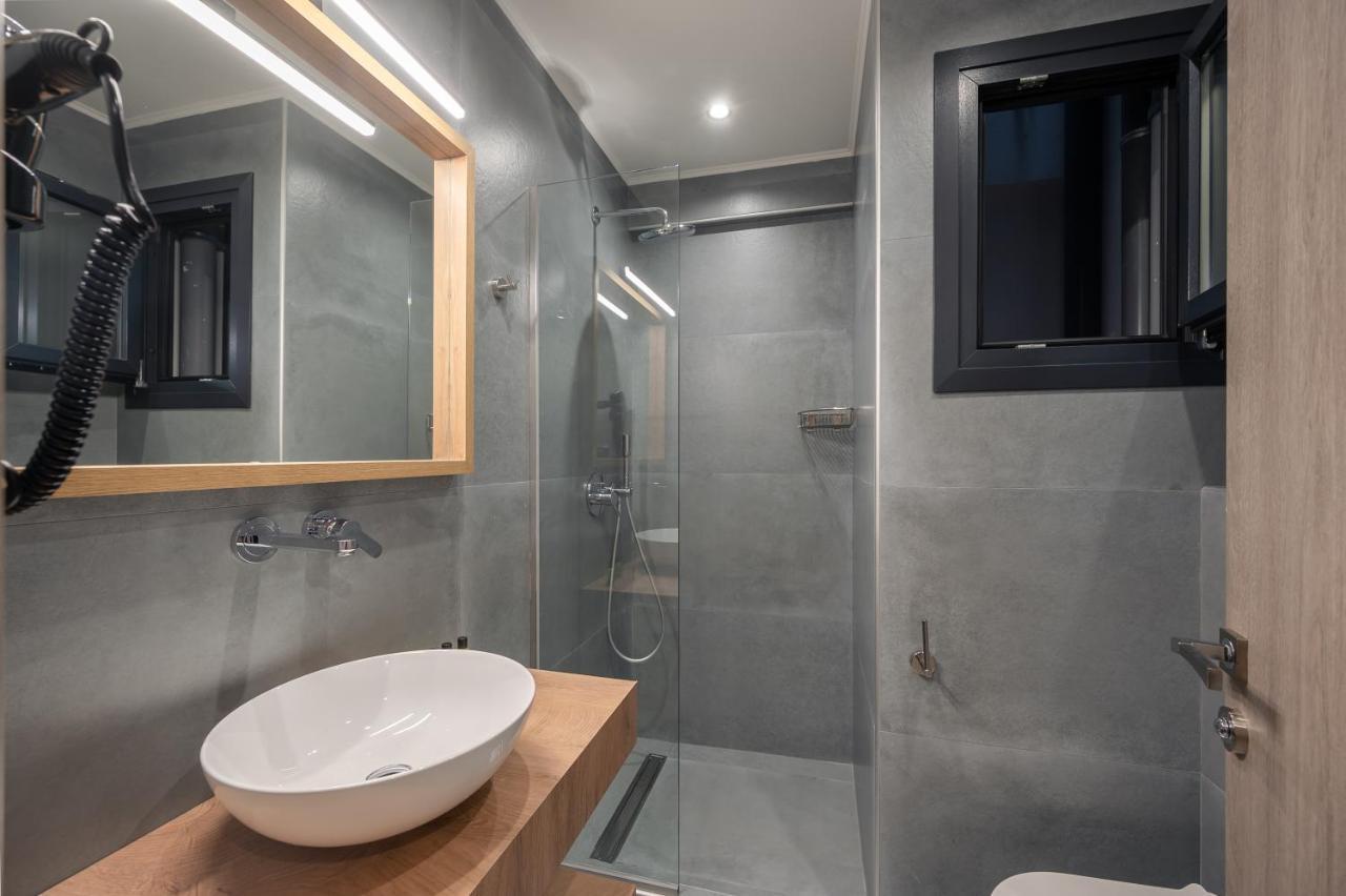 Nea Iraklitsa Blue Wave Luxury Suites מראה חיצוני תמונה