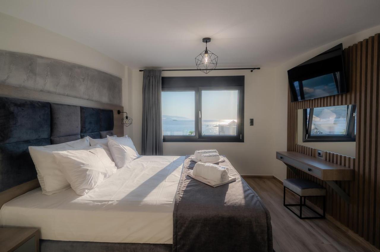 Nea Iraklitsa Blue Wave Luxury Suites מראה חיצוני תמונה