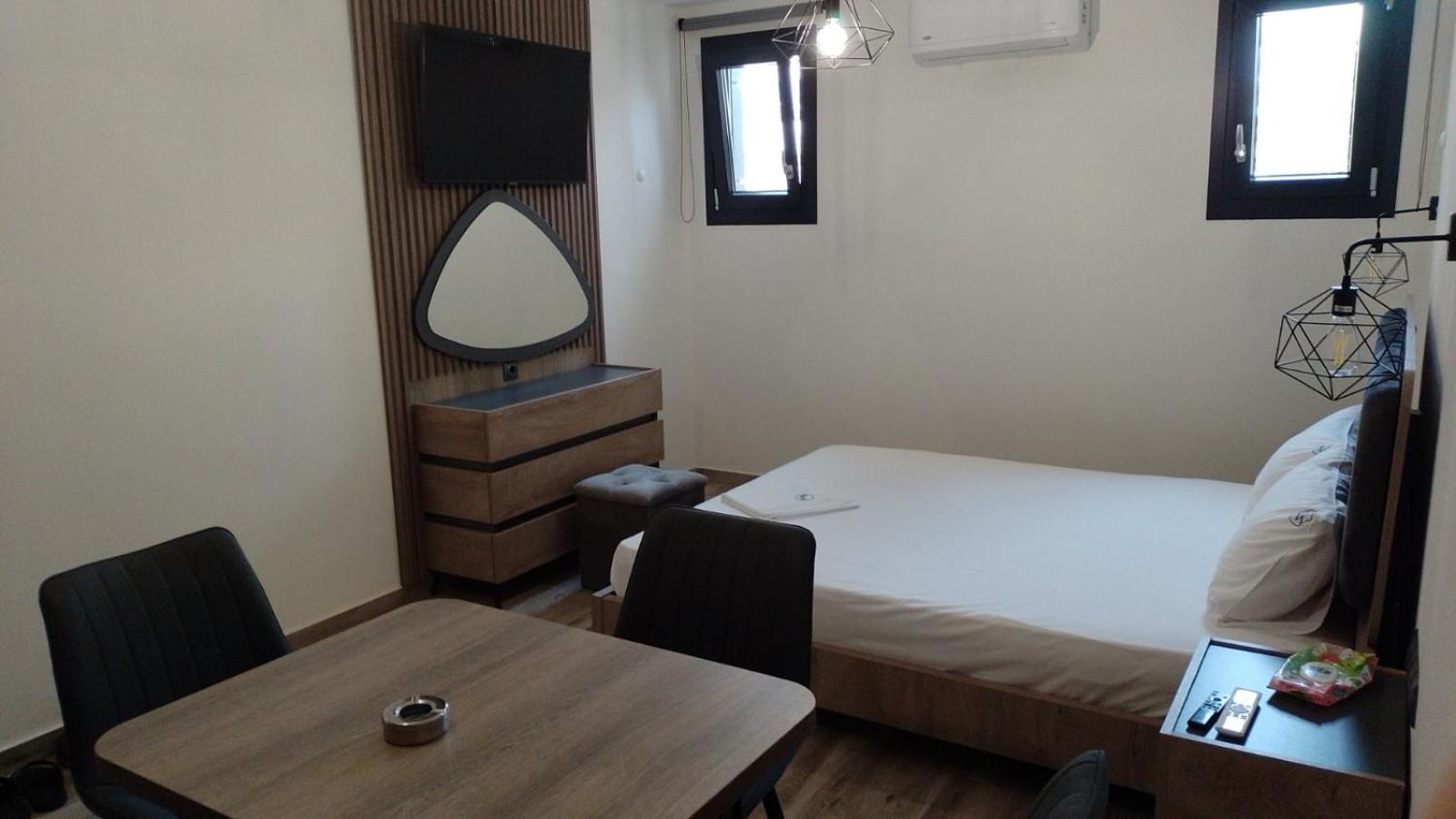 Nea Iraklitsa Blue Wave Luxury Suites חדר תמונה